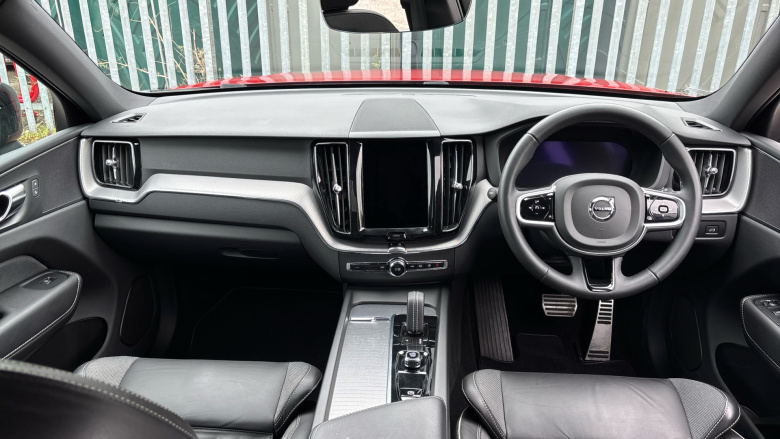 Volvo Xc60 2.0 B4D R DESIGN 5dr AWD Geartronic Diesel Estate